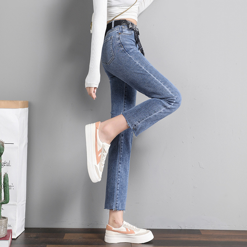 提臀显身材直脚烟筒裤随性可爱女装九分裤烂边牛仔裤实体店好货源
