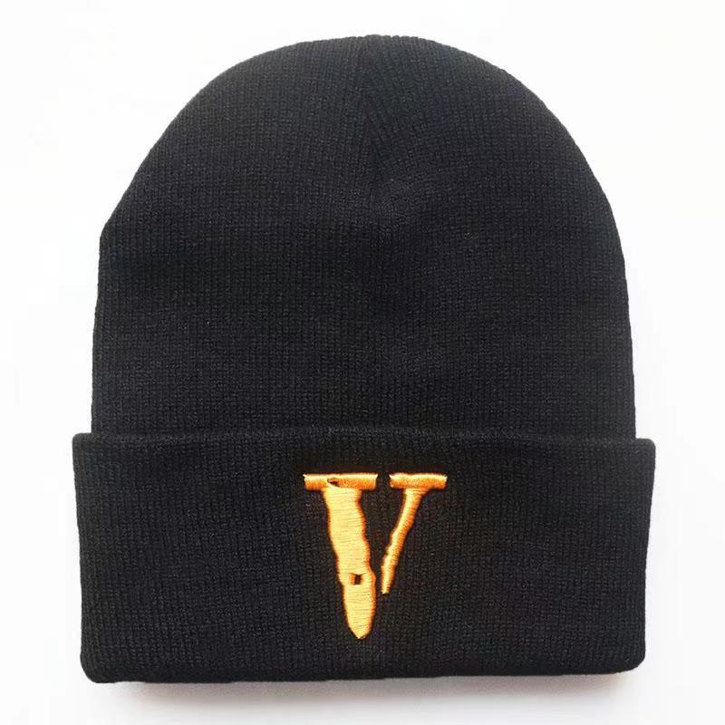 Men's and Women's Autumn and Winter Letter V Personalized Three-Dimensional Embroidery Knitted Hat Ski Cap Sleeve Cap Men's and Women's Student Wool Hat