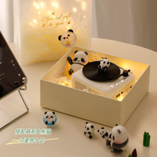 生日礼物熊猫复古唱片蓝牙音箱实用男女生朋友送闺蜜耶诞礼品