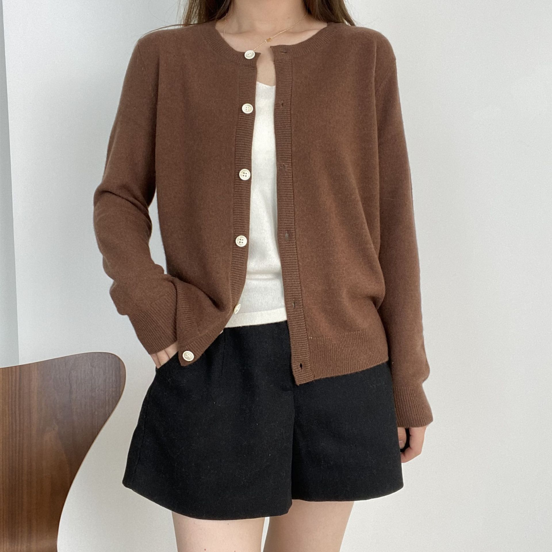 全羊毛开衫 21秋冬女装新款圆领纯色针织开衫羊毛上衣毛衣外套