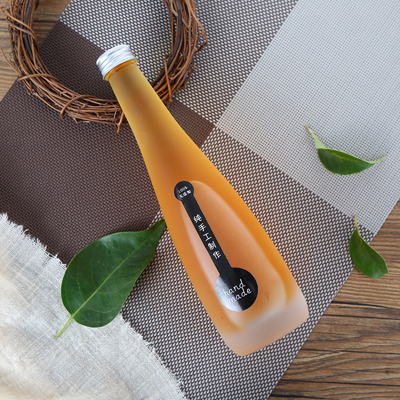 330ml高档 仿依云矿泉水瓶500ml玻璃瓶果汁饮料瓶 蒙砂果酒瓶空瓶