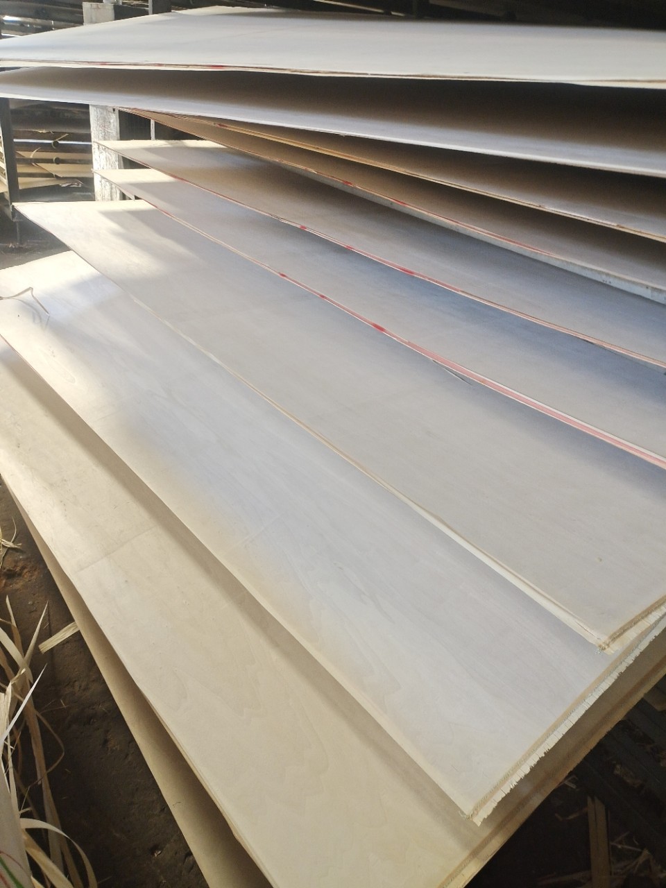 6mm8mm18mm二次成型胶合板漂白杨木纯白面包装箱板激光雕刻工艺板