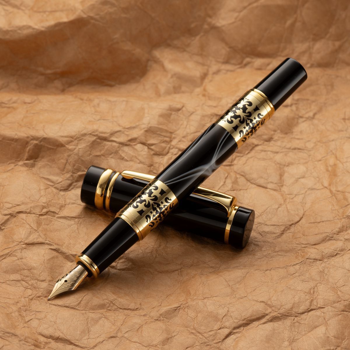 现货明尖浮雕钢笔商务广告礼品亚克力笔身墨囊墨囊钢笔商务礼品笔