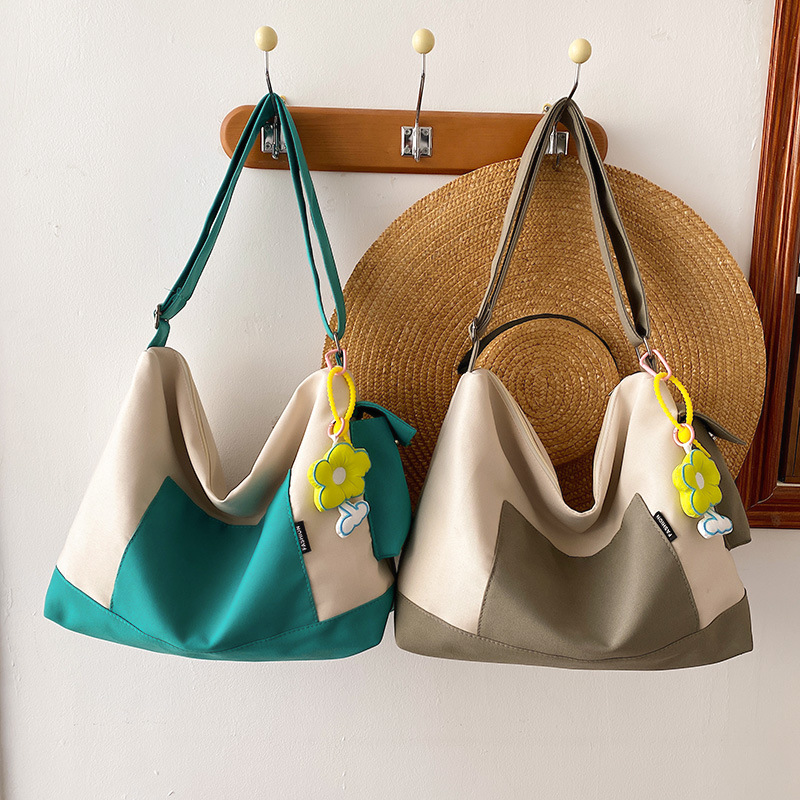 2023 New Fashion Women's Shoulder Bag Large Capacity Leisure Commute Tote Bag Korean Style Color Matching Canvas Bag