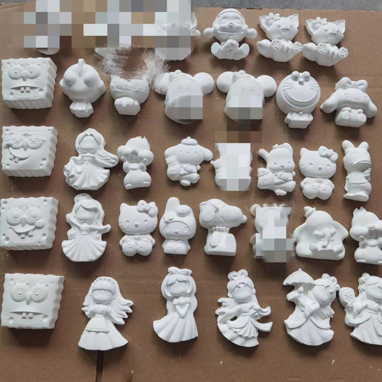 批发网红爆款小熊小兔石膏娃娃特价批发涂鸦diy广场夜市摆摊-阿里巴巴