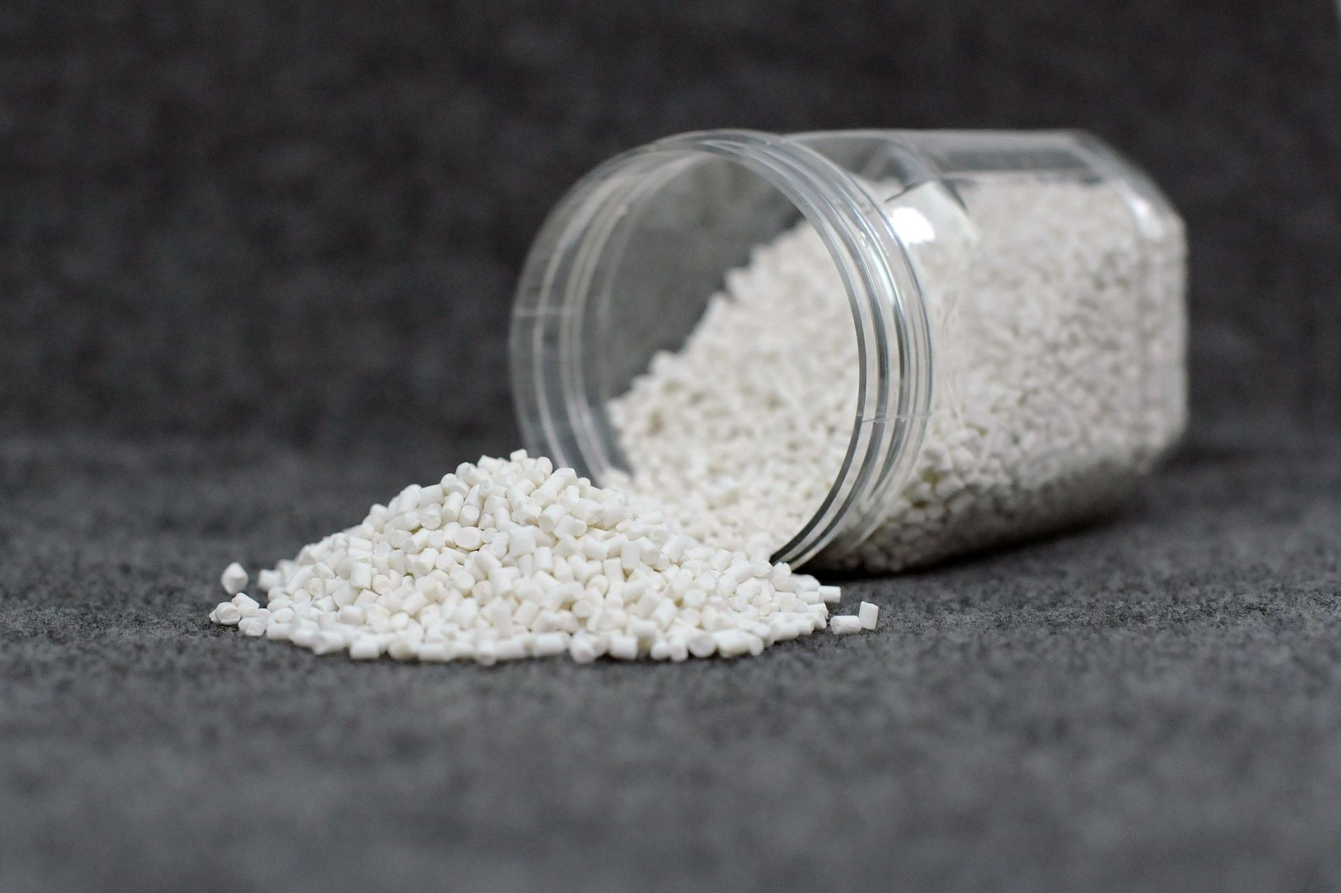 幸田工厂直销pe阻燃母粒 聚乙烯阻燃母粒环保阻燃剂 防火母粒批发