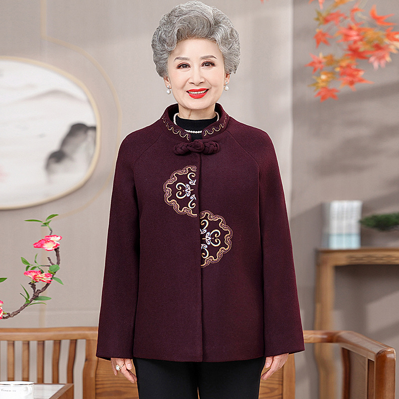 奶奶秋冬装绣花毛呢外套老人短款衣服妈妈装中老年人女装呢子上衣