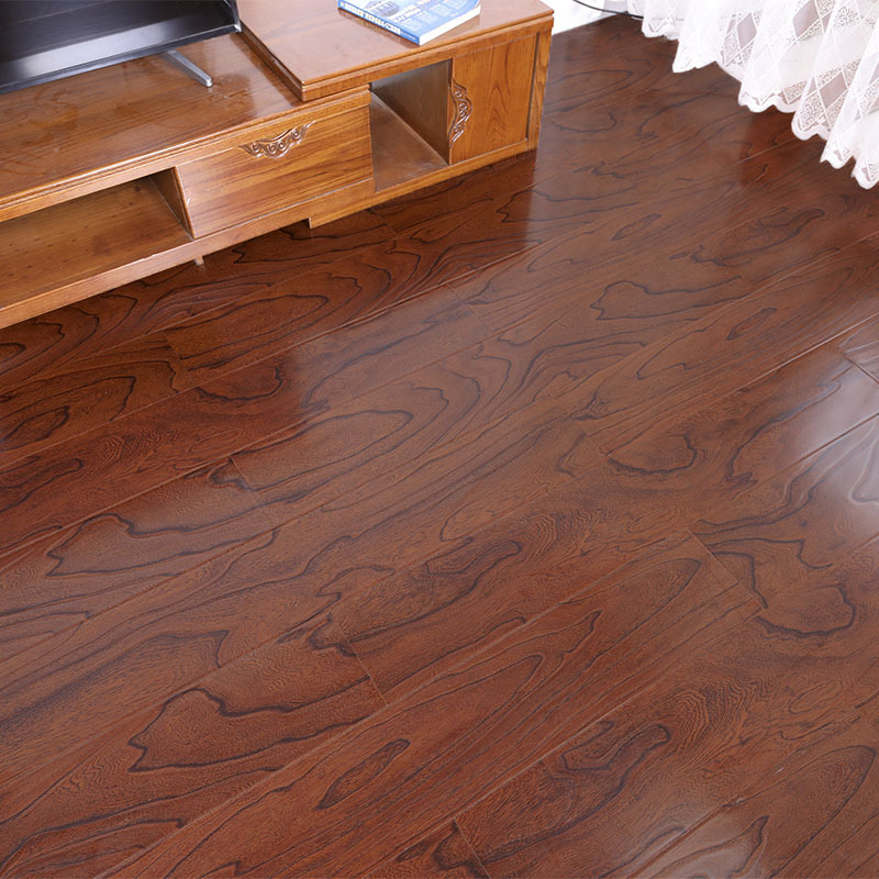 强化地板同步对花