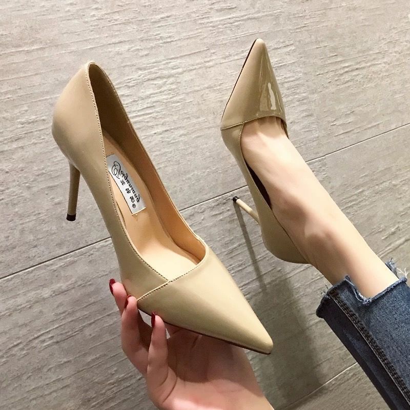 2021年新款秋冬百搭裸色性感网红法式红色高跟鞋女细跟尖头单鞋黑