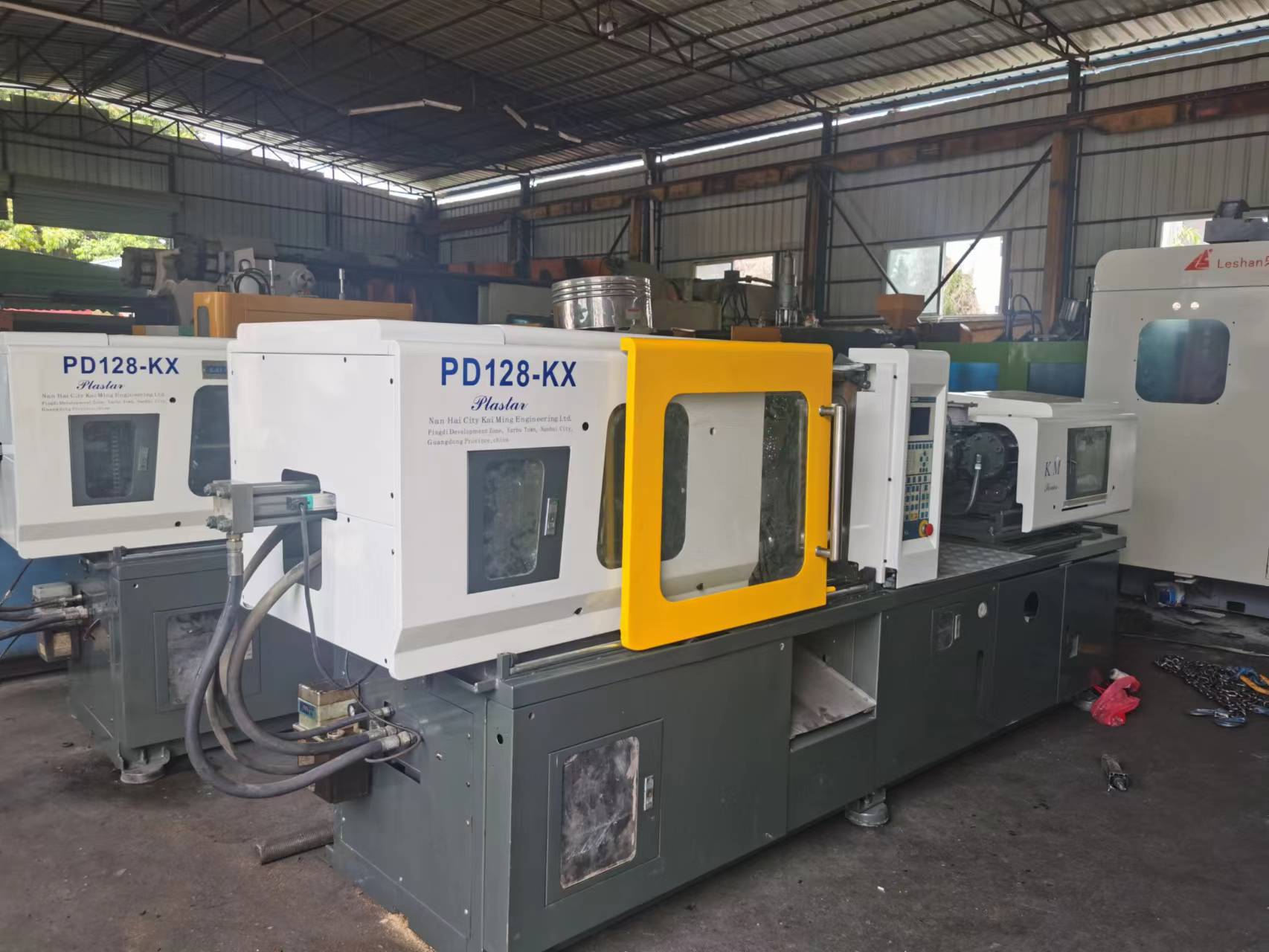 佳明注塑机注塑厂