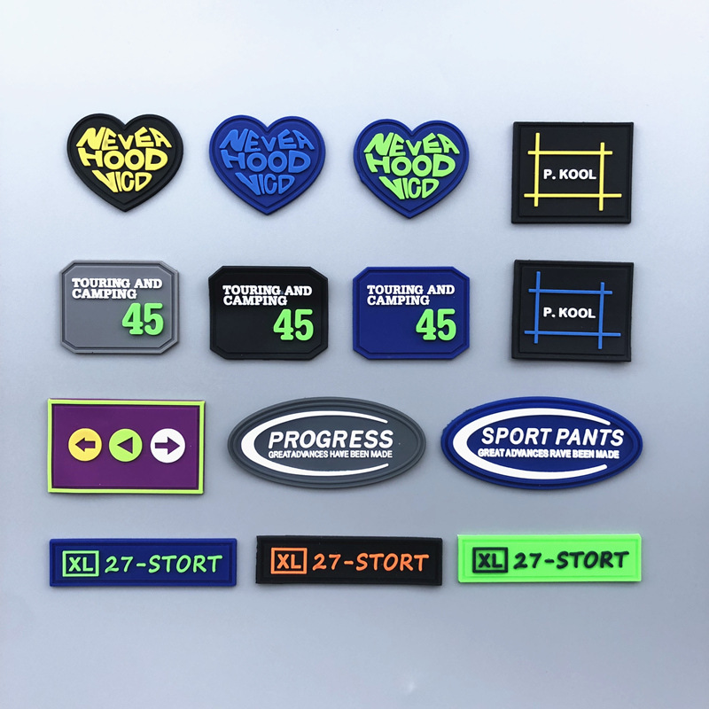 3成交4000个厂家直供滴塑商标 pvc软胶标立体logo滴塑标 服装箱包辅料