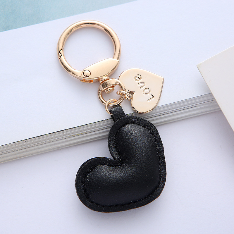 Simple Leather Love Heart Earphone Bag Key Chain Bags Schoolbag Pendant Cars and Bags Keychain Hanging Ornaments Wholesale
