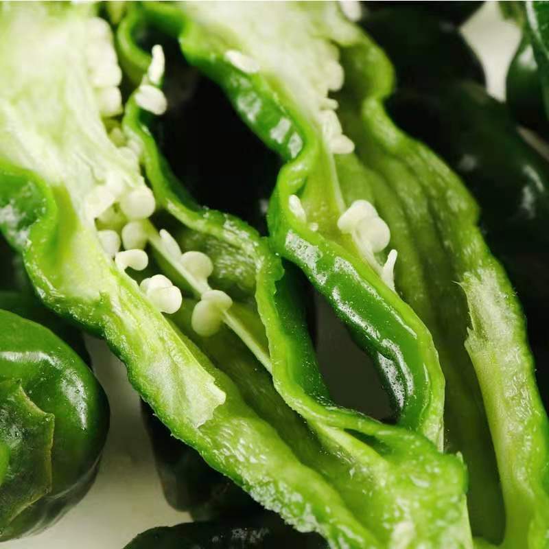 蔬菜水果批发特辣皱皮辣椒新鲜薄皮小邹蔬菜炒鸡炒肉纸箱装青椒辣