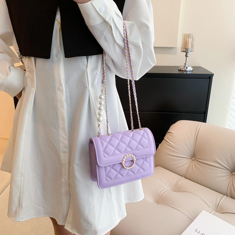 Stylish Good Texture Pearl Chain Bag Women's Bag 2023 Popular Rhombus Embroidery Line Small Square Bag All-Match Shoulder Messenger Bag