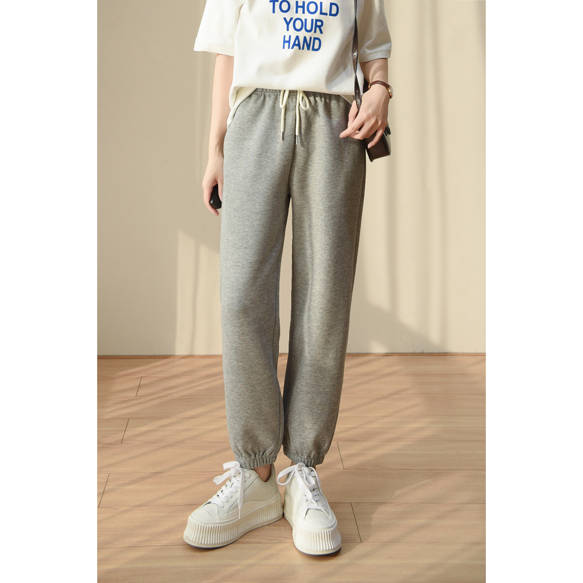 女士卫裤 宽松显瘦运动收口裤宽松洋气慢跑健身裤 春季新款女装