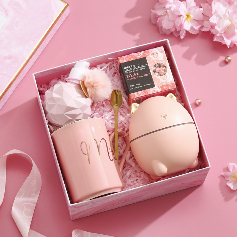 员工生日礼物女生伴手礼实用小礼品开业加湿器送同事入职离职礼物