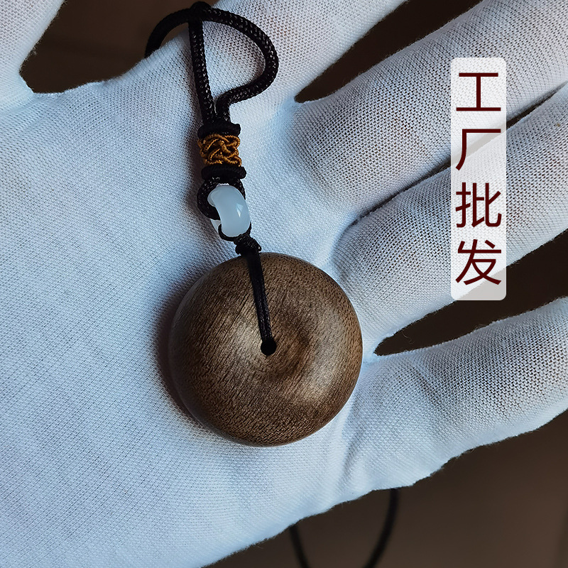 工厂批发天然保真印尼达拉干沉香木挂件平安扣项链无事牌吊坠男女