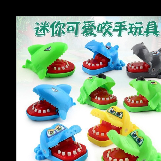 手指咬手玩具鳄鱼玩具鲨鱼玩具咬手新奇特咬手蛊小号整咬-阿里巴巴