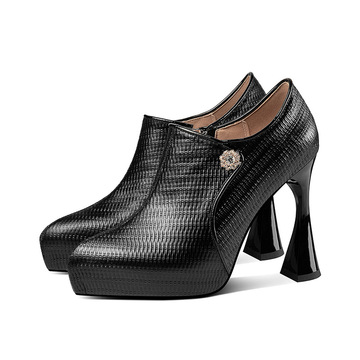 优雅高跟鞋秋冬季新款鞋子尖头异形跟女鞋内增高金属扣裸靴单鞋女