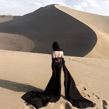 大理洱海出游拍照裙子红色连衣裙沙漠旅游穿搭黑色飘带晚礼服长裙