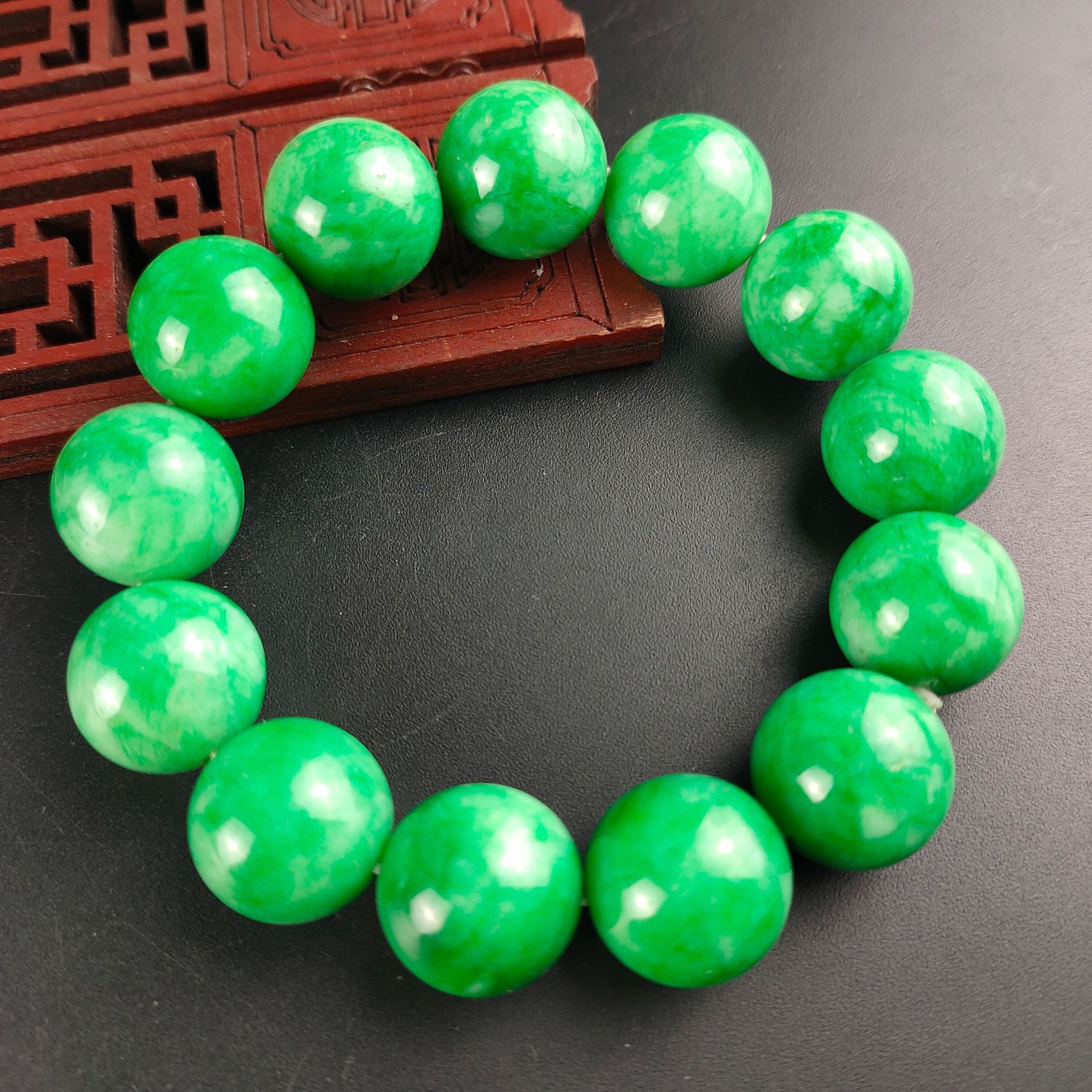 翡翠色干青手链石英岩质玉男女款佛珠圆珠手链