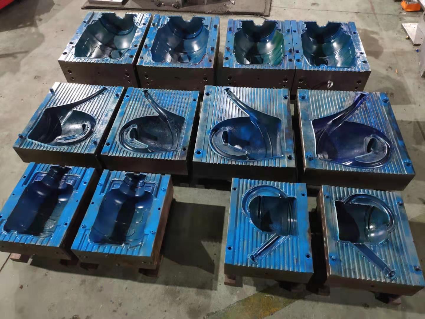 洒水壶模具 pe中空吹塑模具 自动去边模具