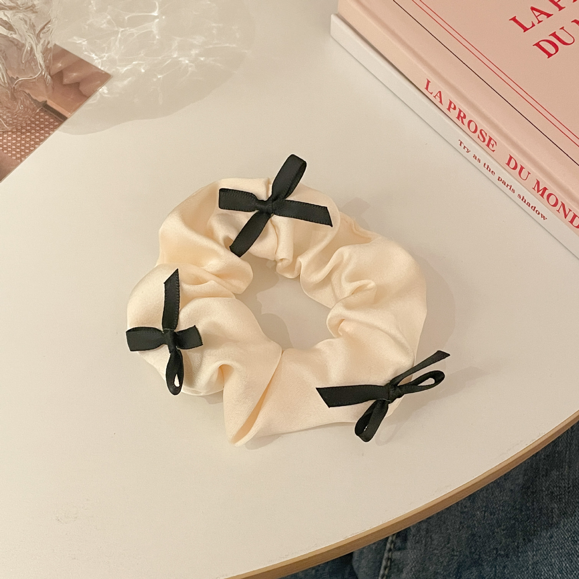 Sweet Korean Style Bowknot Hair Ring Elegant Black and White Color Pleated Fabric Super Fairy Satin Large Intestine Hair Ring Hair Accessories