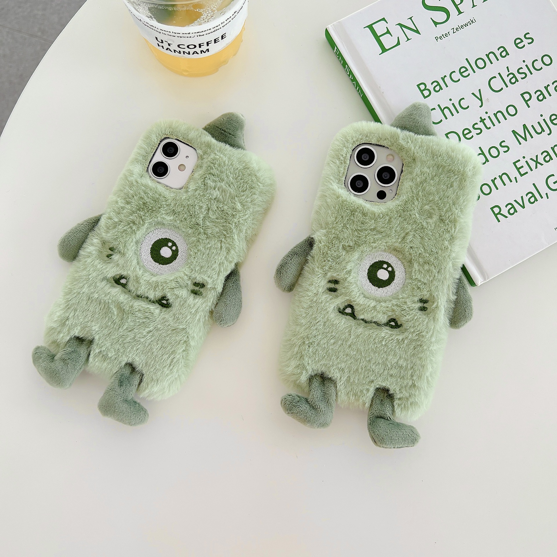 卡通大眼仔适用华为mate40pro手机壳mete30可爱毛怪毛绒绒时捷