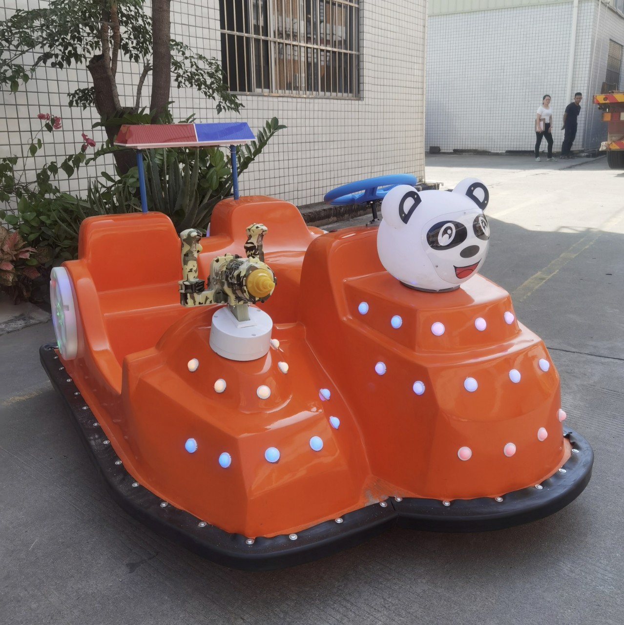 新款碰碰车儿童游乐设施厂家直销可充电广场公园摆摊玩具车