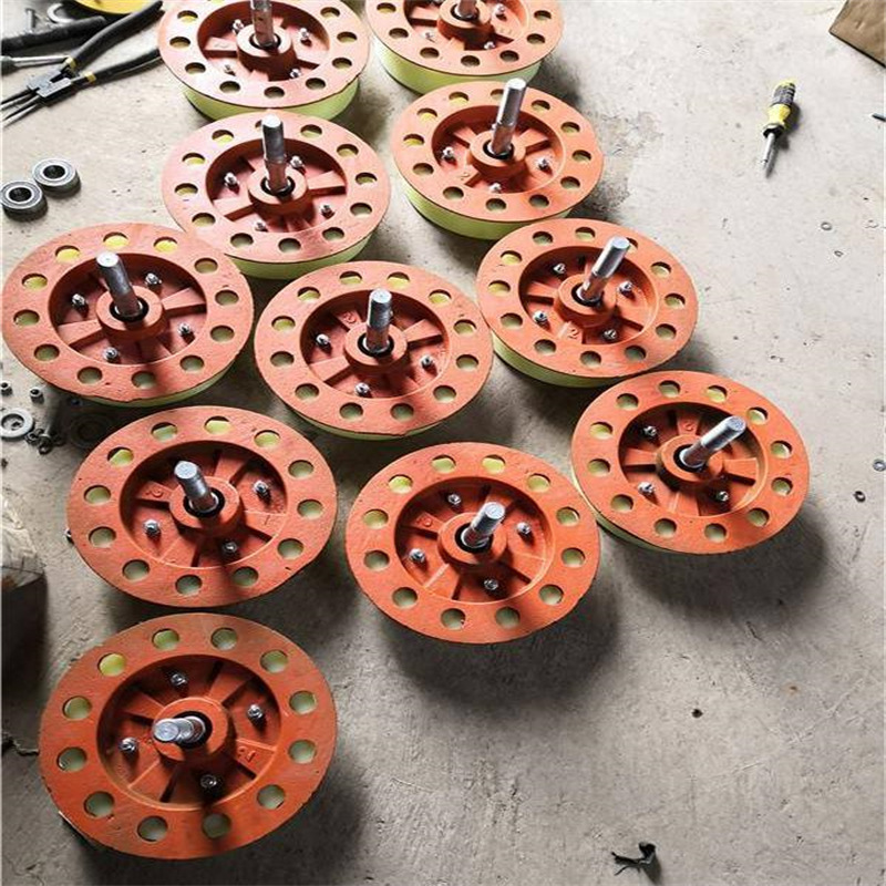 煤矿用猴车压绳轮 坚固耐用煤矿井下索道用猴车双托轮托绳装置