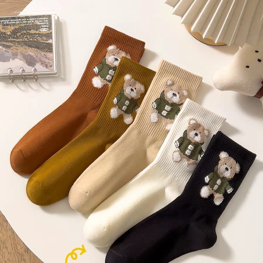 Autumn and Winter Bear Socks Women's Mid Tube Stockings Thickened Long Socks Japanese Cute Casual Cotton Socks Ins Trendy All-Matching Loose Socks