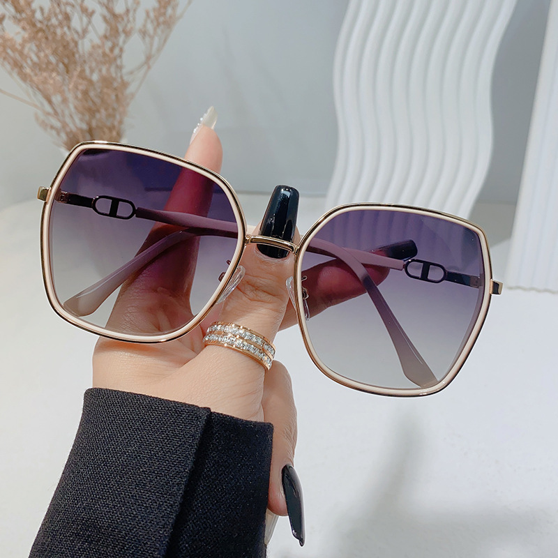 Sunglasses Women's Summer Sun Protection UV Protection 2023 New Trendy to Make Big Face Thin-Looked Sun Glasses High-Grade Sense Reflective Lenses