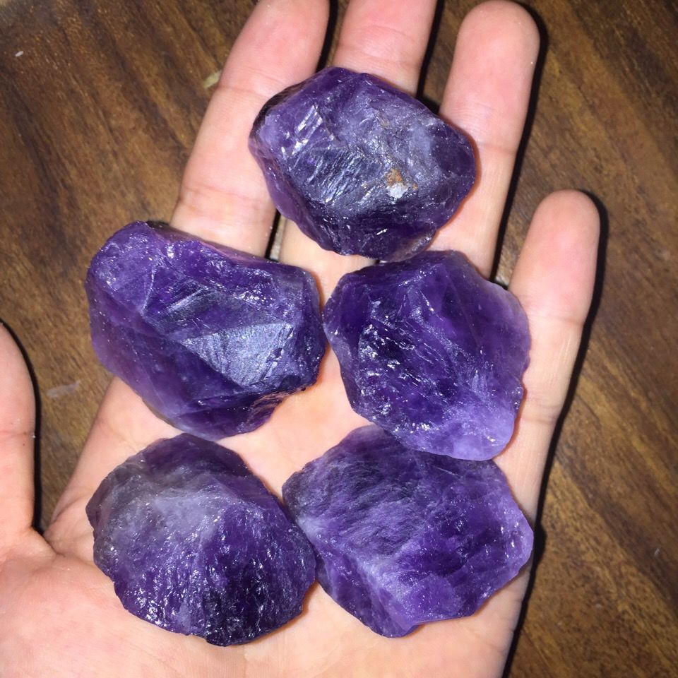 紫儿的灵石图片