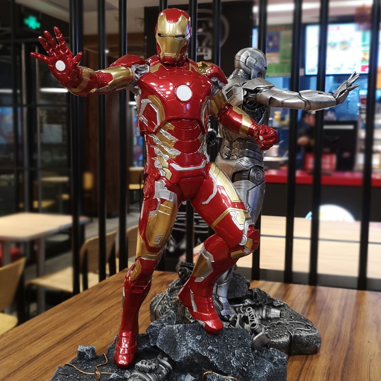 钢铁侠手办 模型mk43大摆件复仇者联盟4树脂雕像漫威创意生日礼物