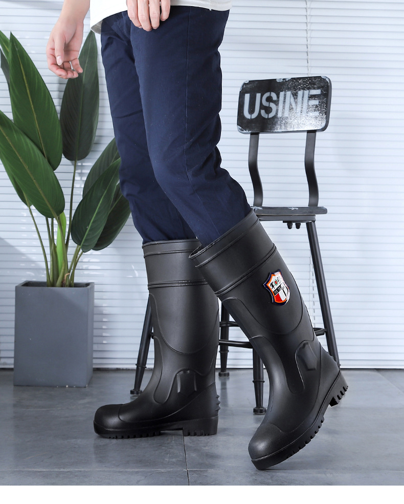 包钢头工地劳保长筒防砸雨鞋 高筒pvc钢底水鞋牛筋底防护靴