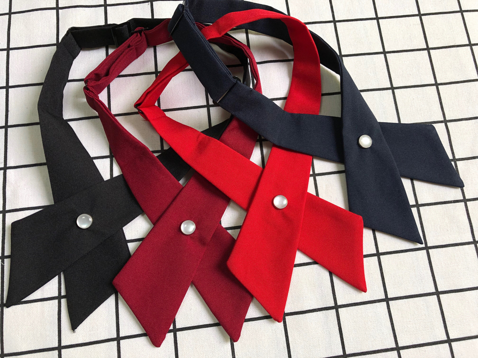 jk制服十字交叉领结学生学院风校服大小姐护奶裙蝴蝶结衬衫配饰