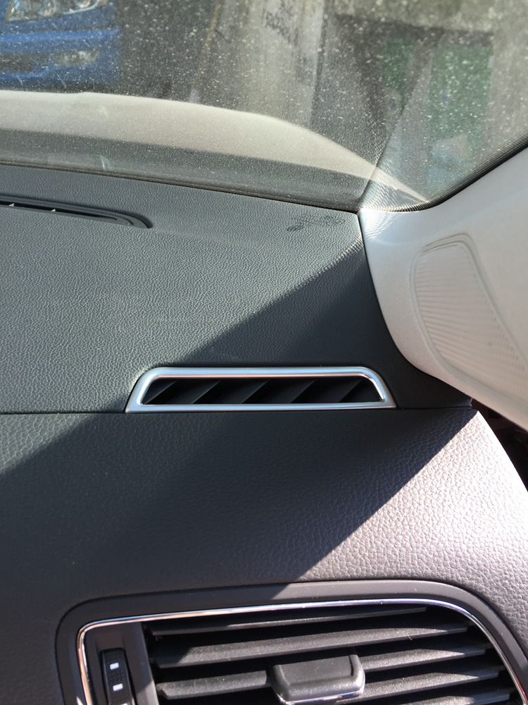 适用大众凌渡小风口饰框 大众凌度出风口亮条空调出风口电镀碳纤y