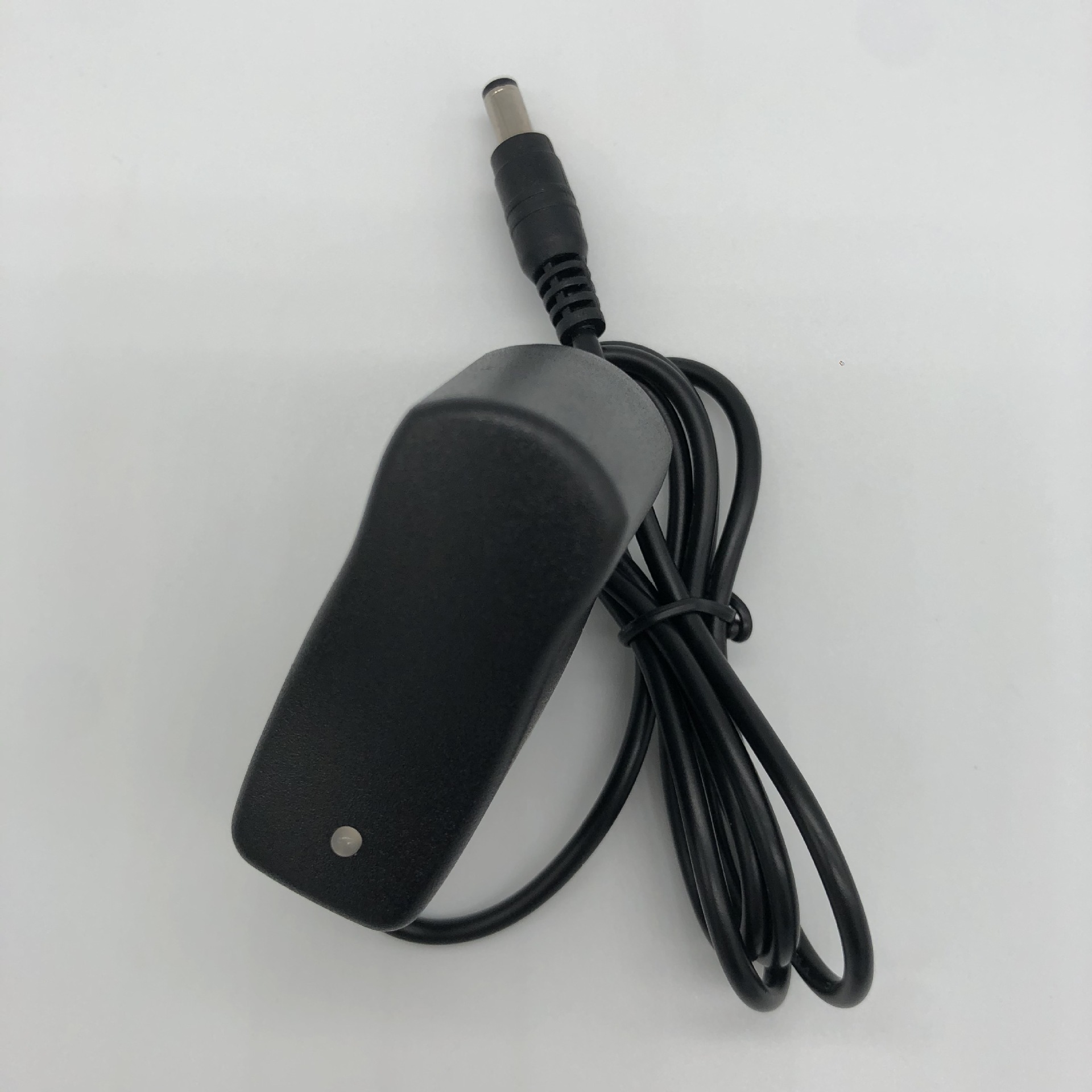 6v500ma锂电池充电器 3串3.7v锂电池组充电器恒流恒压充满自停