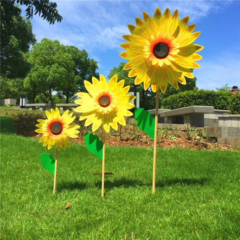 地风车布景田园七彩木杆向日葵户外插地布置太阳风车花广告楼盘