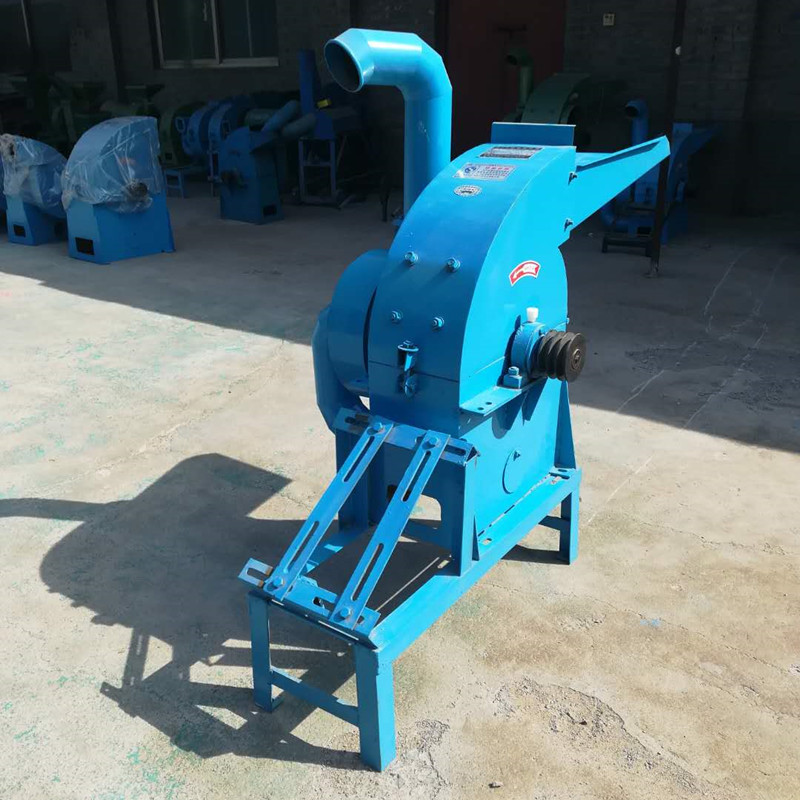 玉米芯玉米棒粉碎机 大产量锤片秸秆稻草粉碎机 锤片式饲料粉碎机