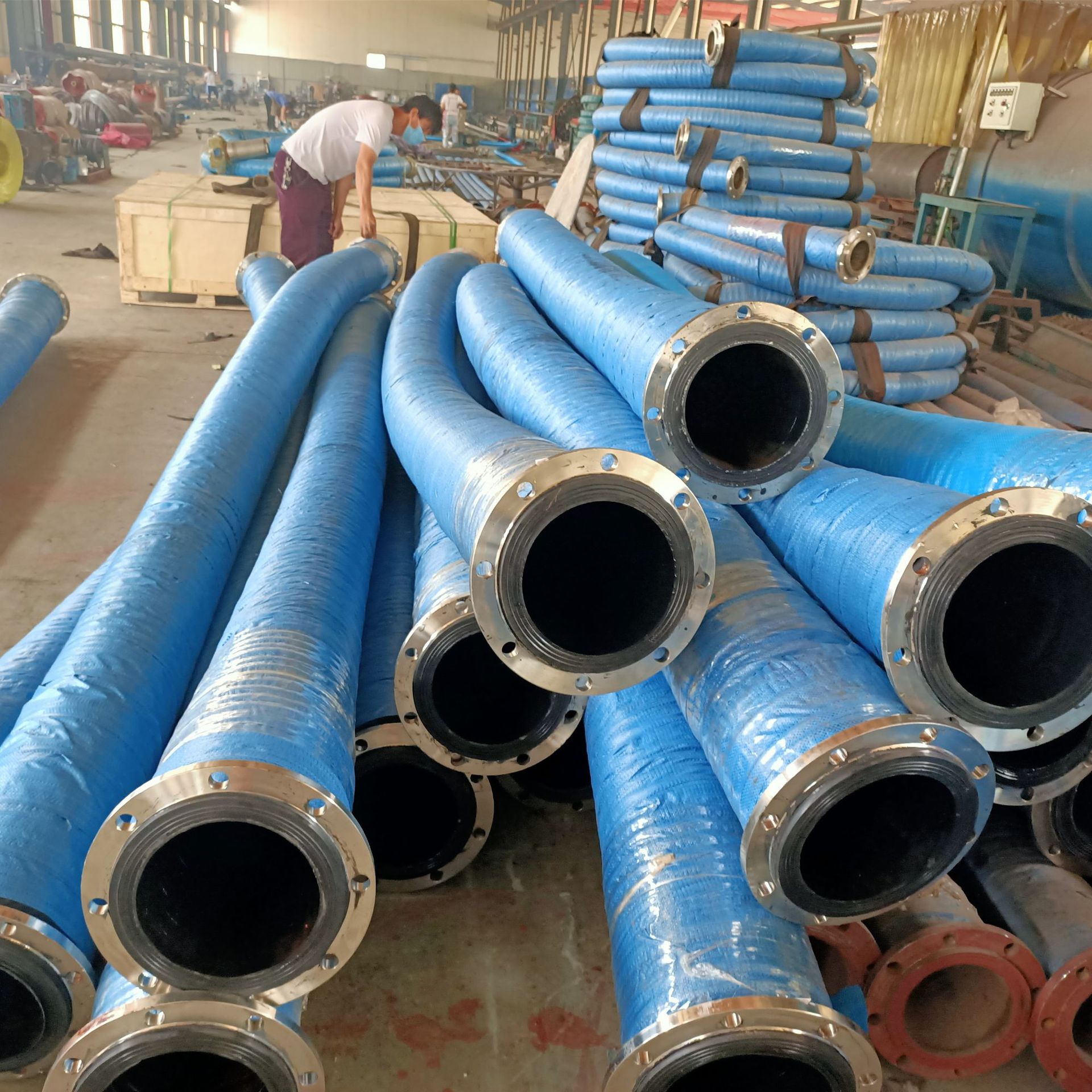 8寸橡胶管dn200输水橡胶管耐磨泥浆吸排胶管厂家直销钢丝胶管