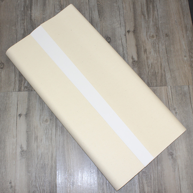 此款宣纸韵墨效果极好,层次感强,书写流畅,纸张厚实,手感良好,墨色