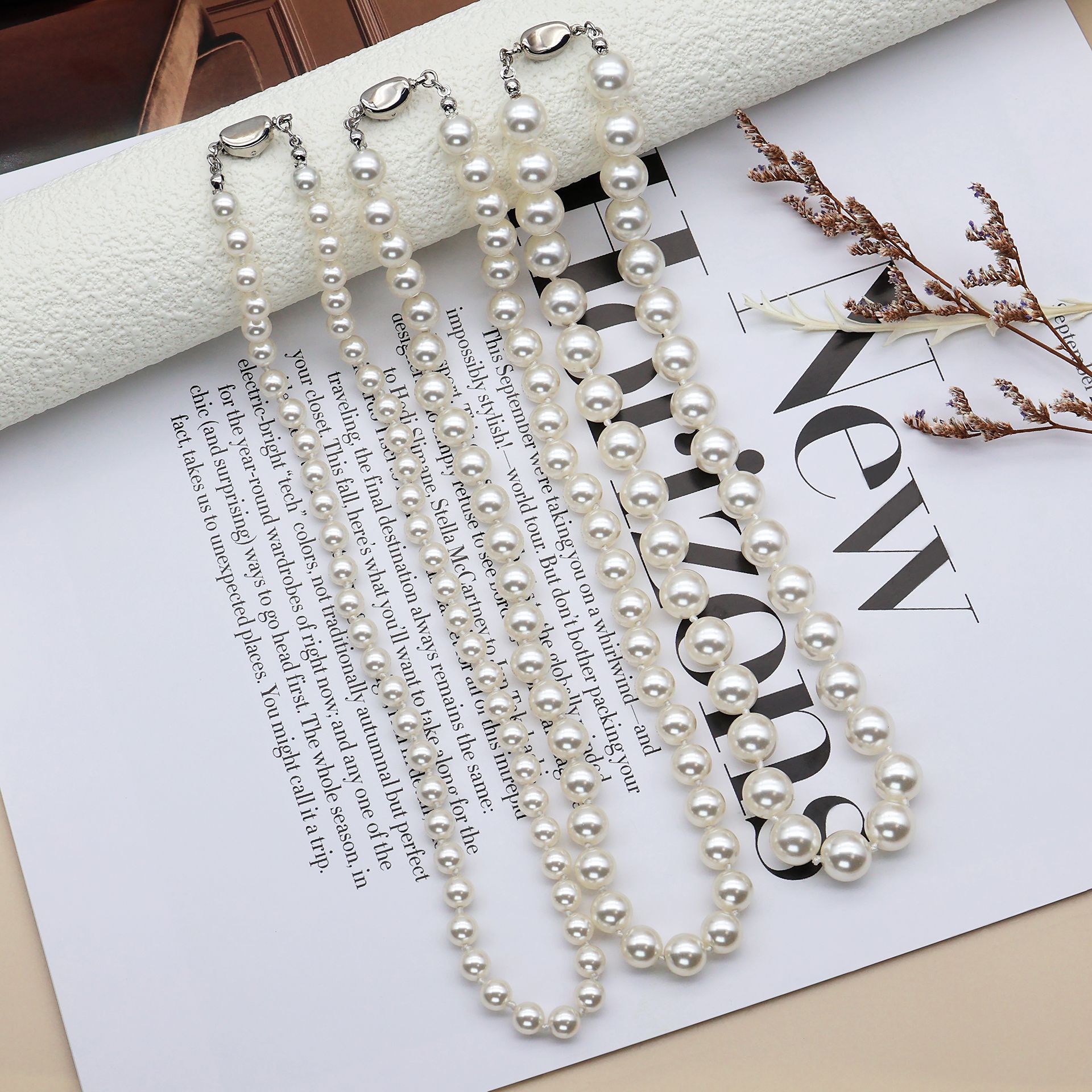 Shijia Pearl Necklace Ornament Women's High-Grade Exquisite Sweater Chain Retro Temperament Wild Niche Clavicle Chain Wholesale