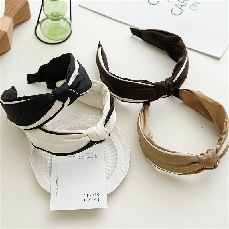 New Cross-Knotted Wide Brim Hair Band All-Match Solid Color Fabric Craft Bow Satin Fashion Ol Hair Band in Stock