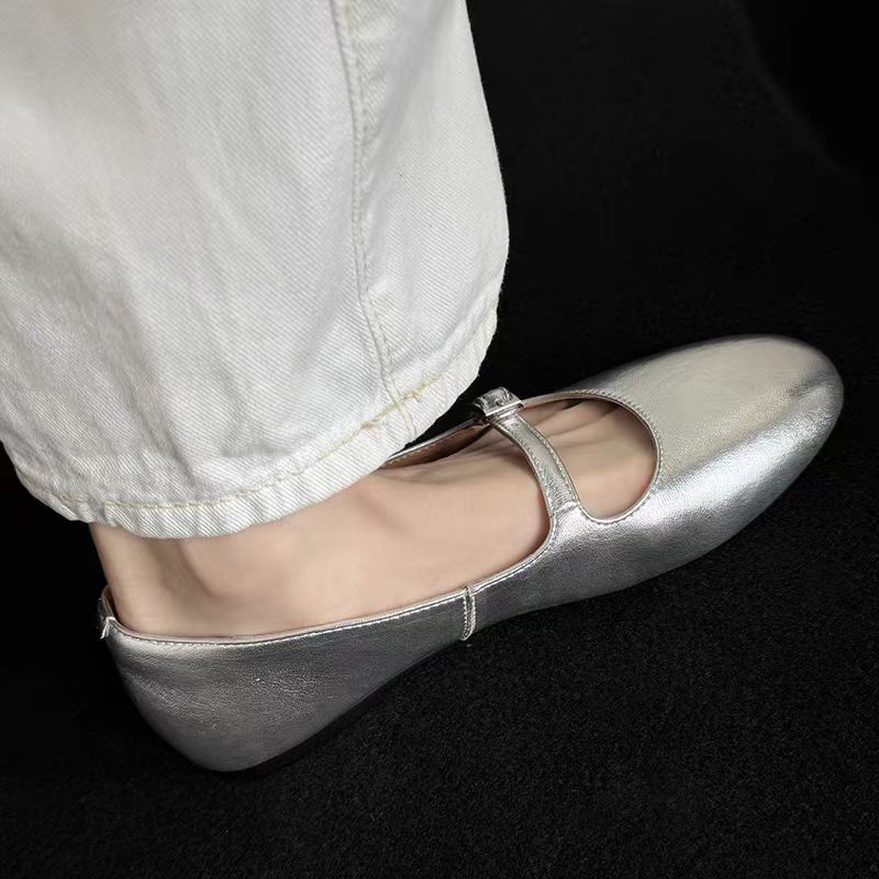 法式芭蕾舞平底鞋2024新款银色浅口玛丽珍单鞋圆头真皮女鞋