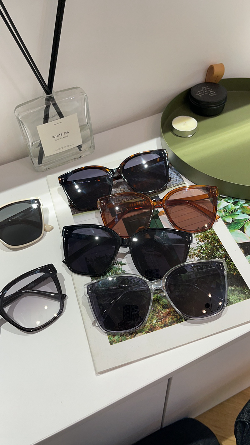 2021新款gm墨镜女韩版潮网红款欧阳娜娜同款太阳镜大框透明渐变镜