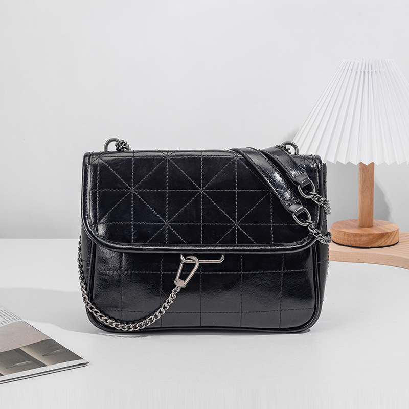Z家流浪包2025新款时尚春季女包黑色复古单肩斜挎菱格链条手提包