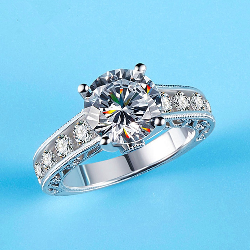 镂空花纹宫廷风四爪戒指 新款抖音直播热卖高端奢华微镶锆石戒指