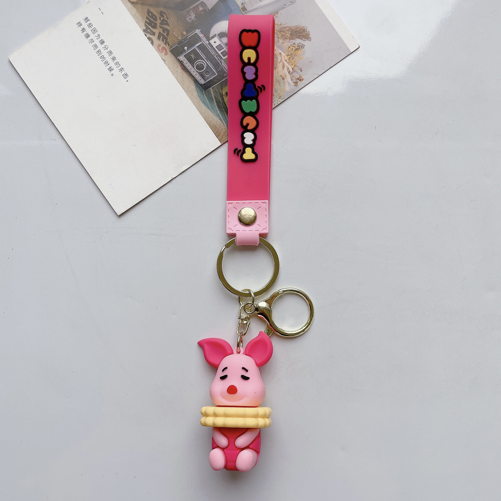 Creative Dessert Pooh Bear Keychain Cartoon Pipi Pig Handbag Pendant Car Key Chain Small Gift Wholesale