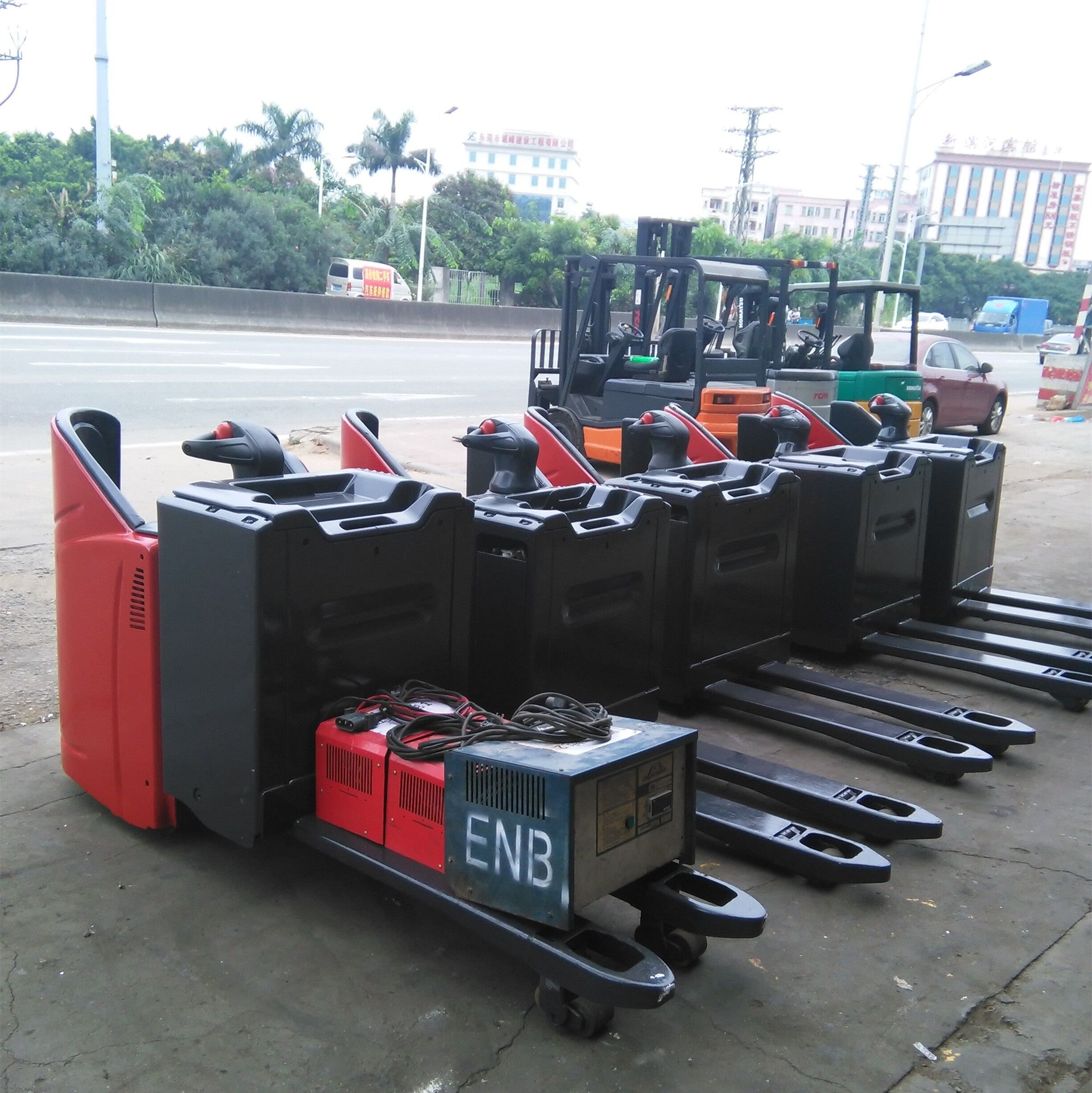 2吨地牛出租二手林德t20sp电动托盘搬运叉车半包围电动托盘车出租